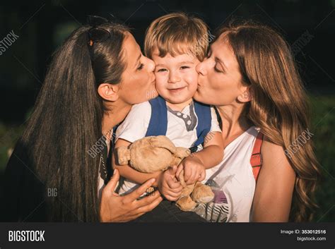Mom and Aunt .